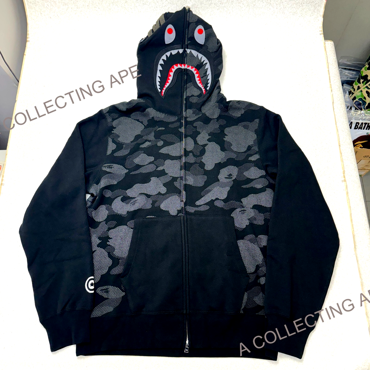A BATHING APE BAPE REFLECTION CAMO SHARK FULL ZIP HOODIE BLACK