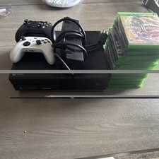 Microsoft Xbox One Console Bundle w/ 2 Contro...