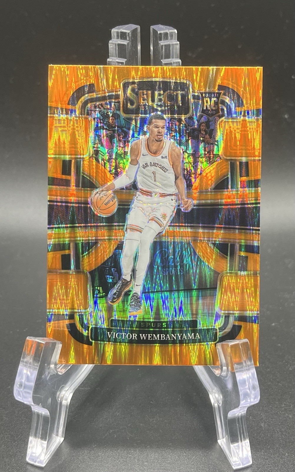 2023-24 Panini Select - Concourse Victor Wembanyama #87 Orange Flash Prizm (RC)