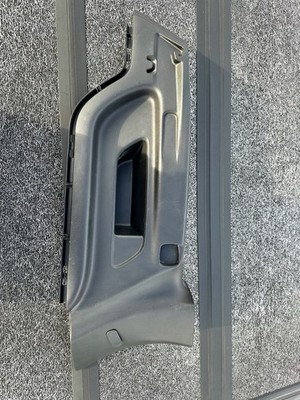 2020-2022 MBZ GLB 250 TRUNK LEFT UPPER QUARTER PANEL TRIM COVER OEM A2476907101