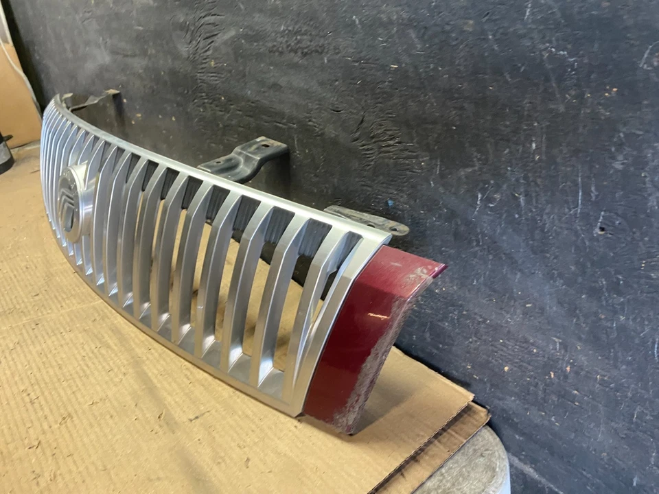 Parrilla superior delantera Mercury Montego 2005 2006 2007 OEM R2263 DG Foto 2 de 4