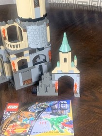 Vintage LEGO Set 4709 Harry Potter Hogwarts Castle (Sold As-Is) Incomplete
