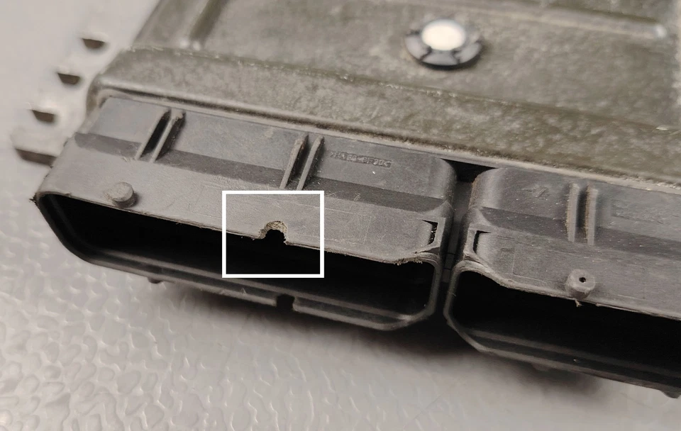 INTINITI QX56 5.6L BASE 2009 2010 ENGINE CONTROL MODULE ECM ECU MEC74-742 - Image 4 of 4