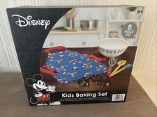 Disney BBD18US7210100th Anniversary Kids' 8-Piece Baking Set, Mickey and Minnie