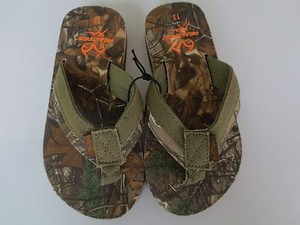 realtree camo flip flops