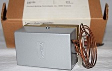 Siemens 184-0015 Powers Controls Temperature Transmitter Model: 049943