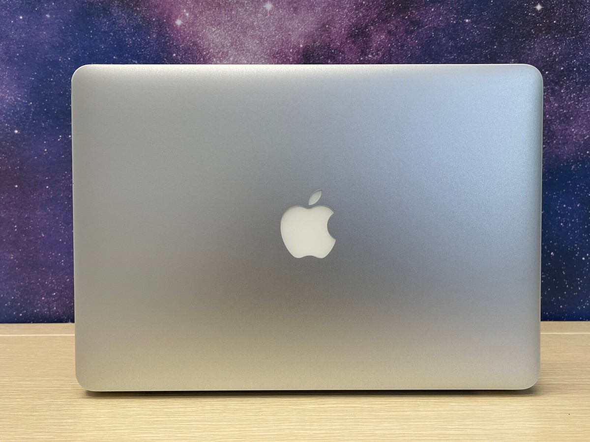 2015 Apple Macbook Pro 13