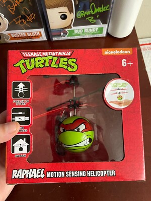 Teenage Mutant Ninja Turtles Raphael Motion Sensing Helicopter TMNT