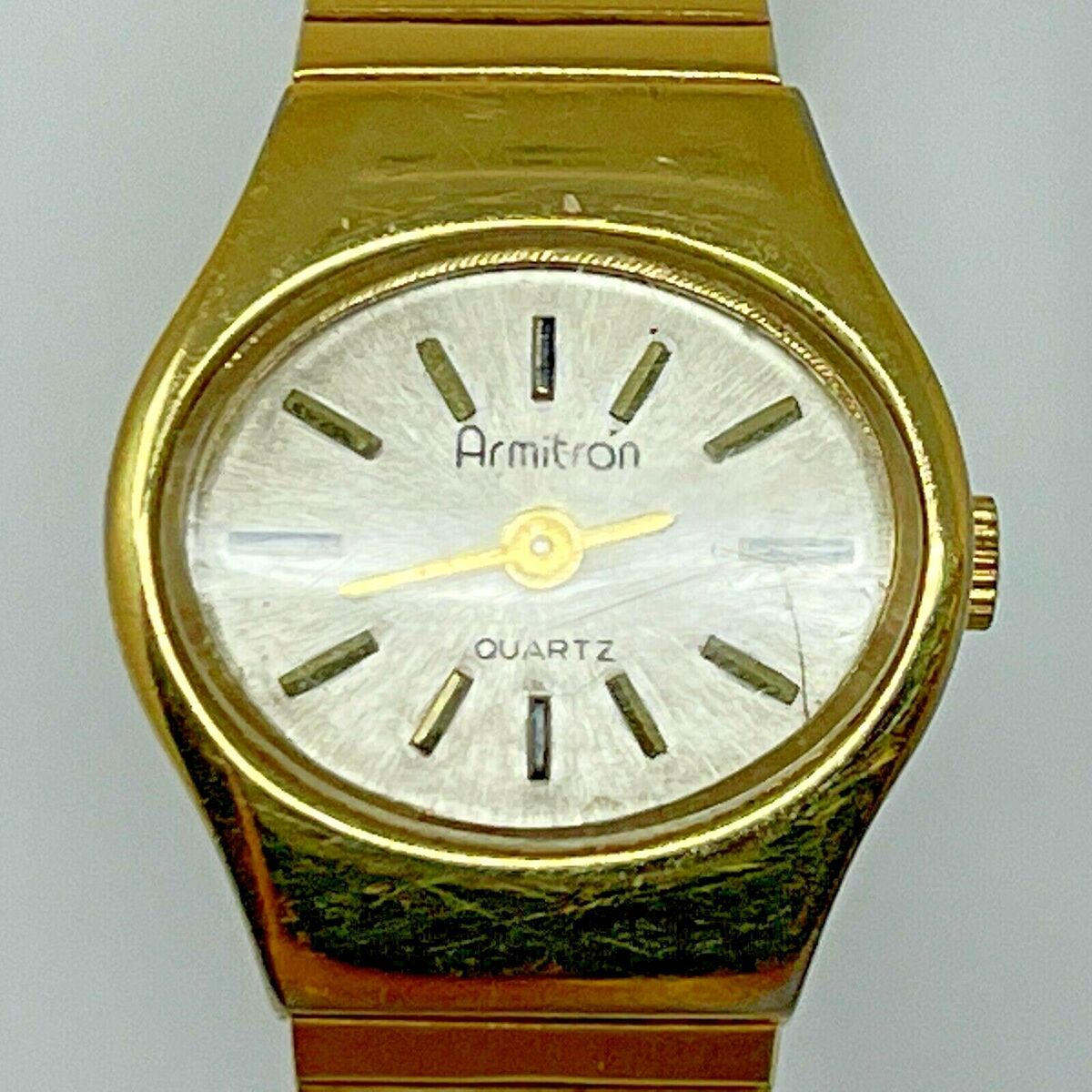 Vintage Armitron Women's Ladies Watch, Gold Tone Oval Shape Vintage Armitron Women's Ladies Watch, Gold Tone Oval Shape
