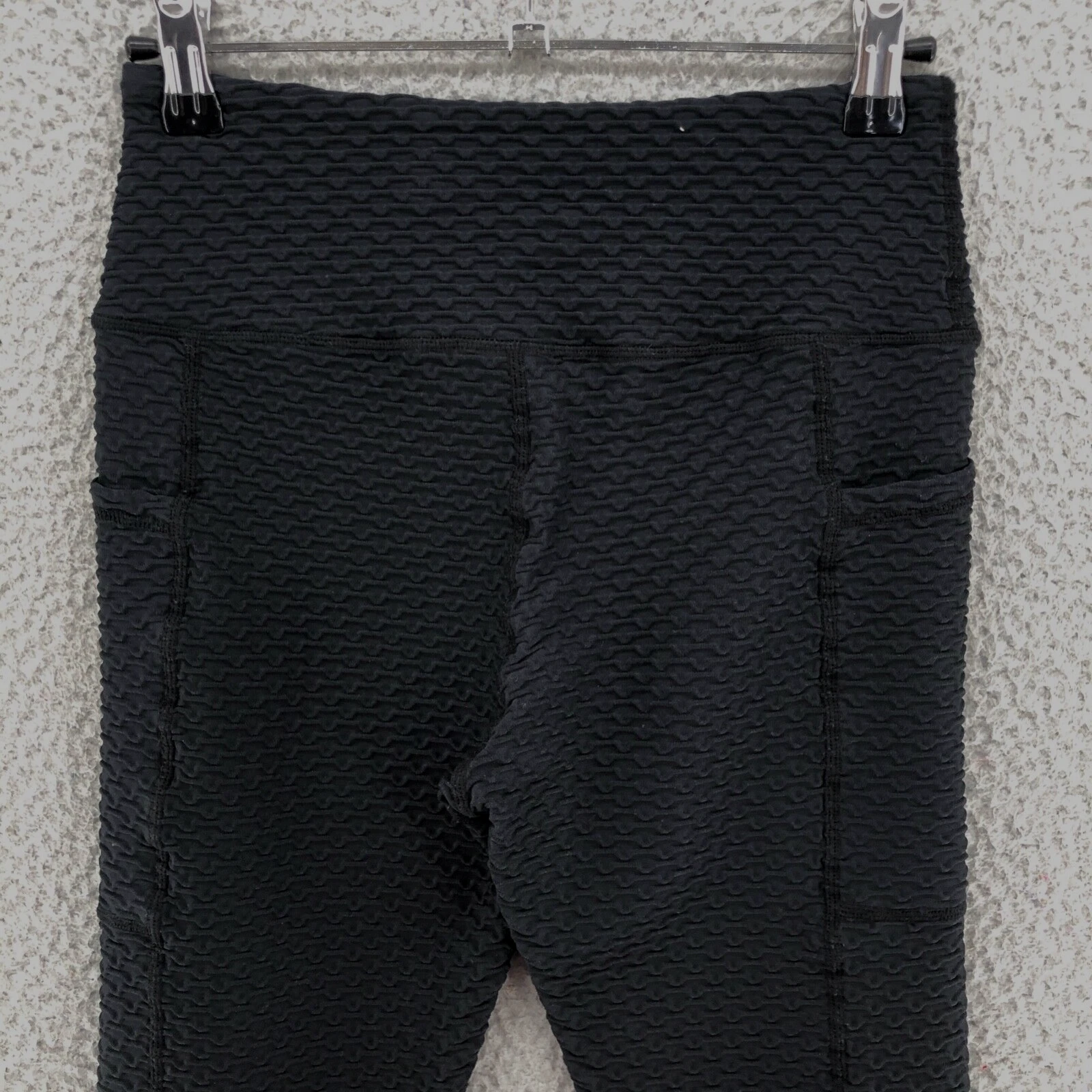 constantly-varied-gear athlete armor squats leggings