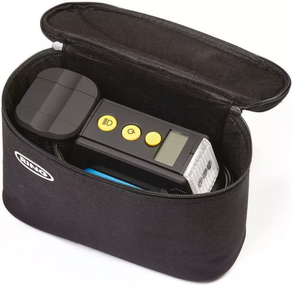 Ring RAC820 12V Fast Flow Digital Tyre Inflator Preset Adaptor Set