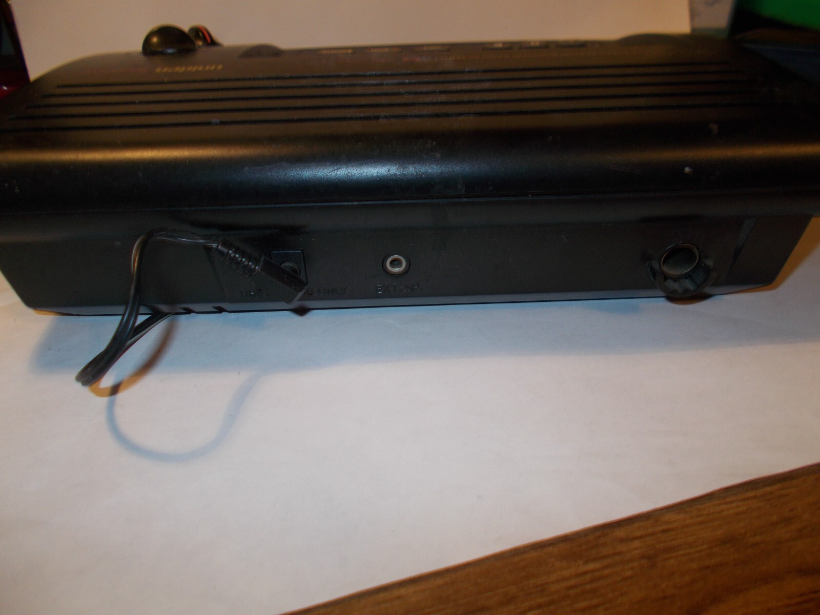 UNIDEN BEARCAT 100 Channel 11 Band Analog Scanner BC178XLT Police