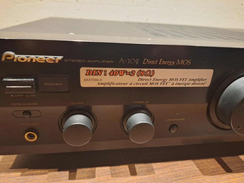 Amplificatore PIONEER modello A-109 - Immagine 3 di 4
