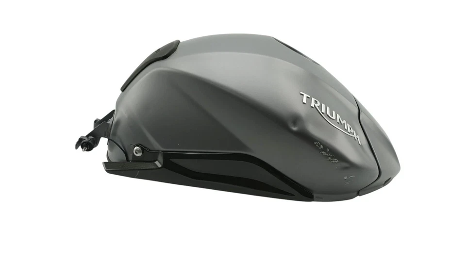 TRIUMPH SPEED TRIPLE 1050 R ABS Gas Tank 2016 To 2018 - Image 3 of 4