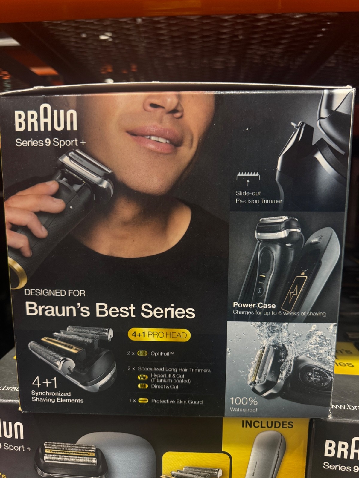 NEW Braun Series 9 Sport Shaver Set + Clean & Charge Station + Travel Case✅✅
