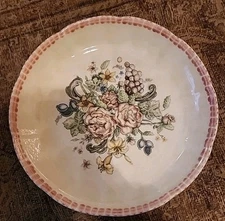 HiMark Italy Serving Bowl Pasta Salad Dish Hand Painted Floral Grape 14 inch