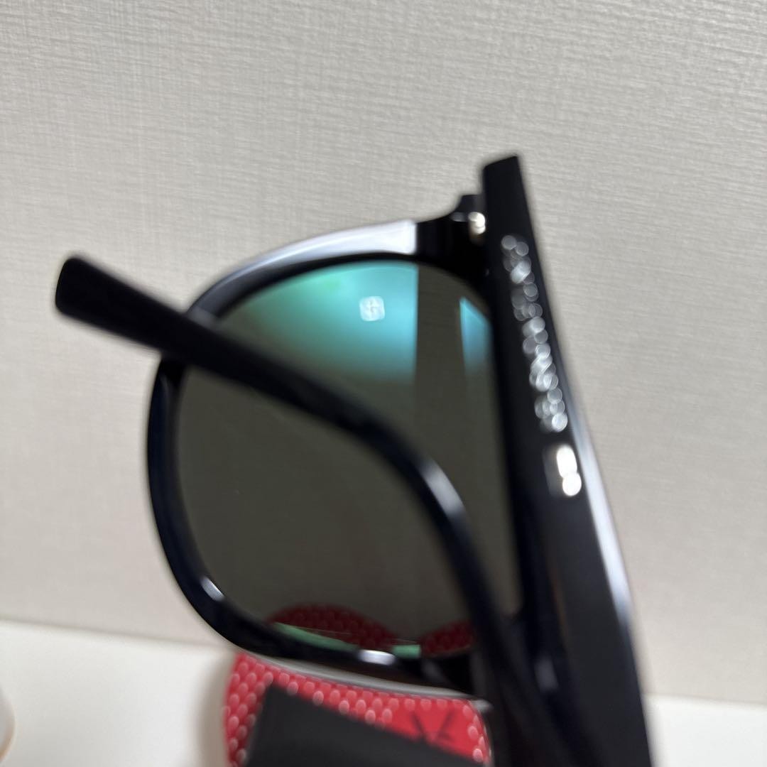 美品GENTLE MONSTER サングラス rosy.s ブラック ケース付き