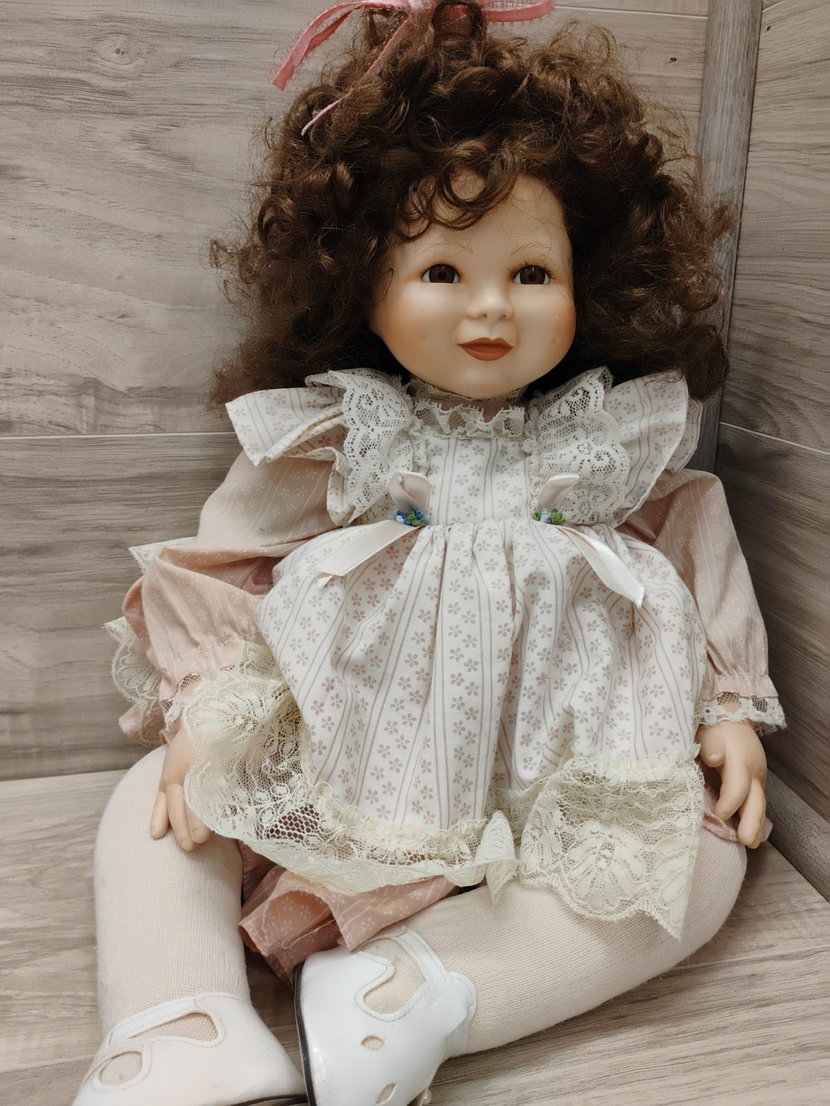 Joyful#267 Porcelain Doll, Donna Bloom Babies/Impex Corp. 