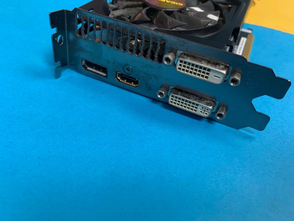 ✨ GIGABYTE GRAPHICS BOARD GV-N78TOC-3GD IN WORKING CONDITION ✨ - Image 4 of 4