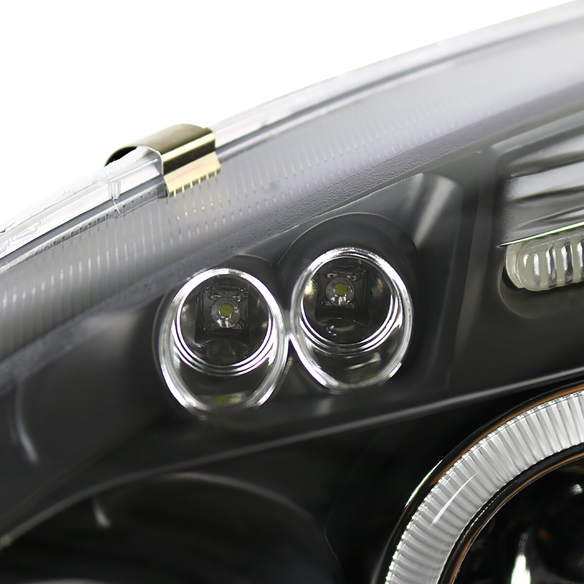 Fits 20062008 VW Jetta Black LED Halo Projector Headlights+H1 Halogen