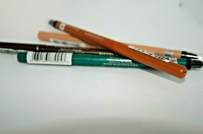 Rimmel  London Exaggerate Waterproof Eye Definer Eyeliner
