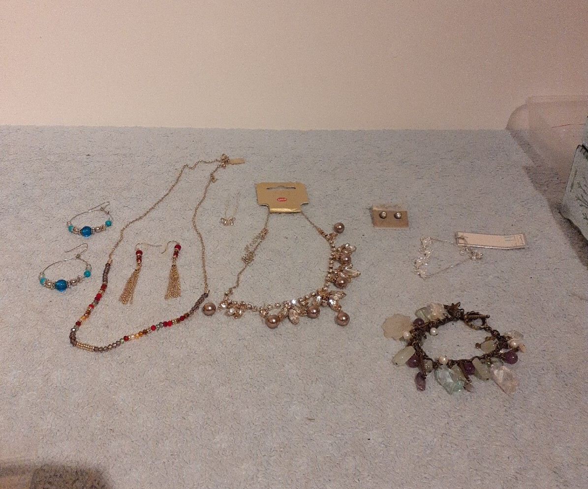 Picture 1 of 15