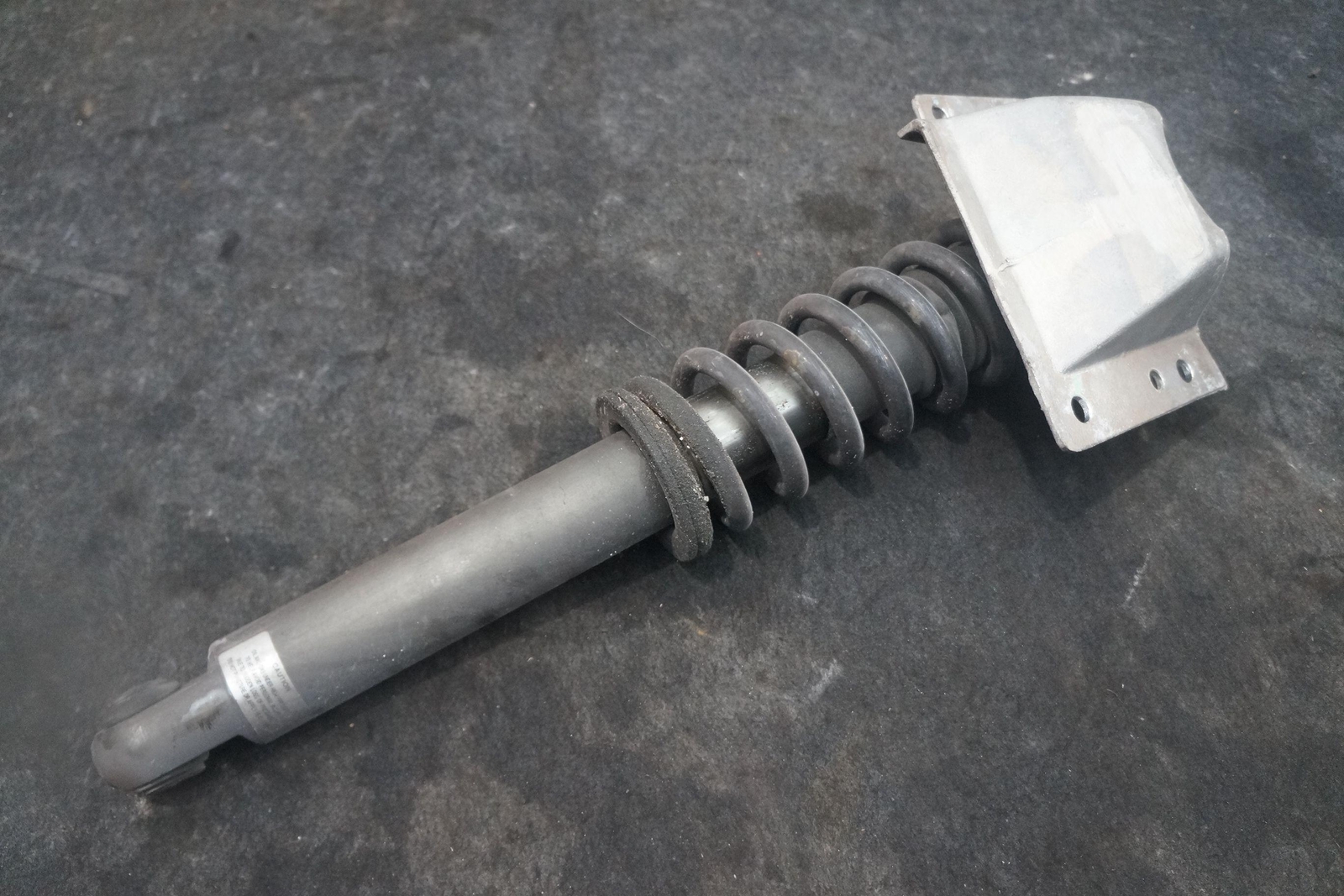 Rear Left Shock Absorber Spring Strut 6G33-18080-AF Aston Martin V8 Vantage 2006