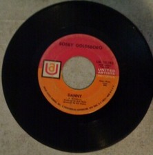 BOBBY GOLDSBORO: HONEY / DANNY. 45 RPM