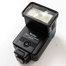 Vivitar 2500 Zoom Thyristor Shoe Mount Flash - Tested