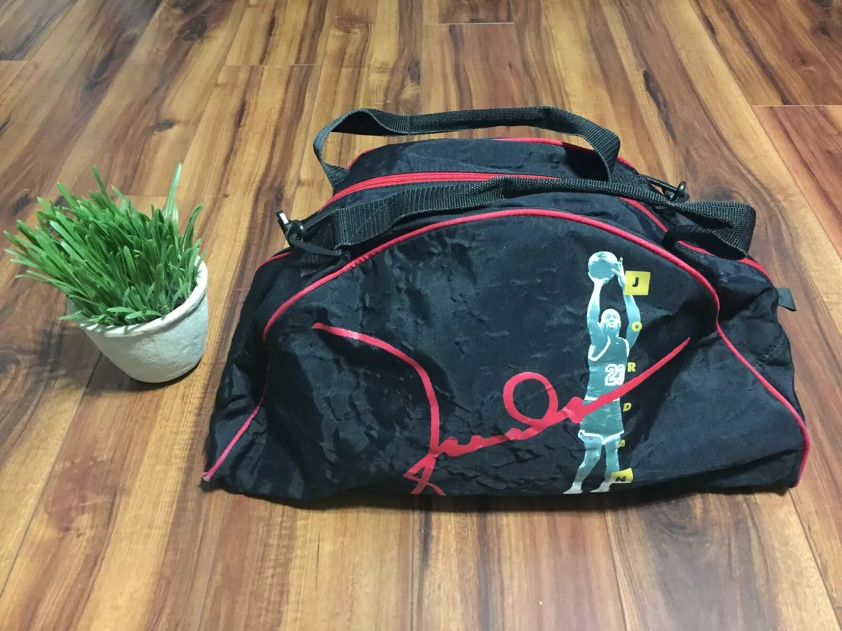 Michael jordan duffle bag 2025