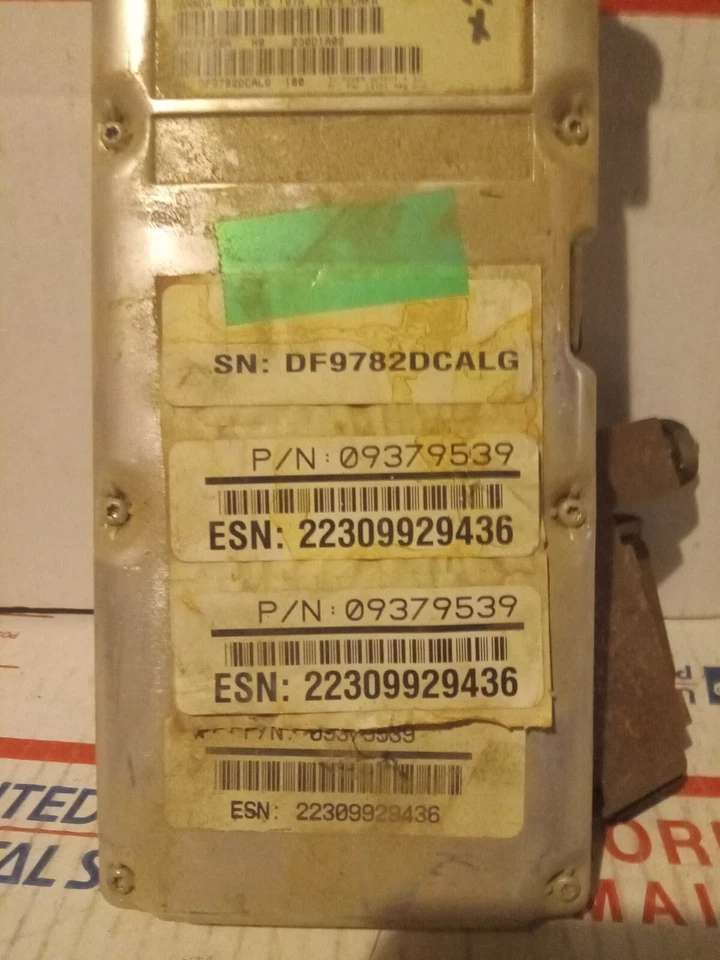 09379539; GMC YUKON OEM Módulo de Control de Comunicación Telemática 00 01 02 Foto 2 de 4
