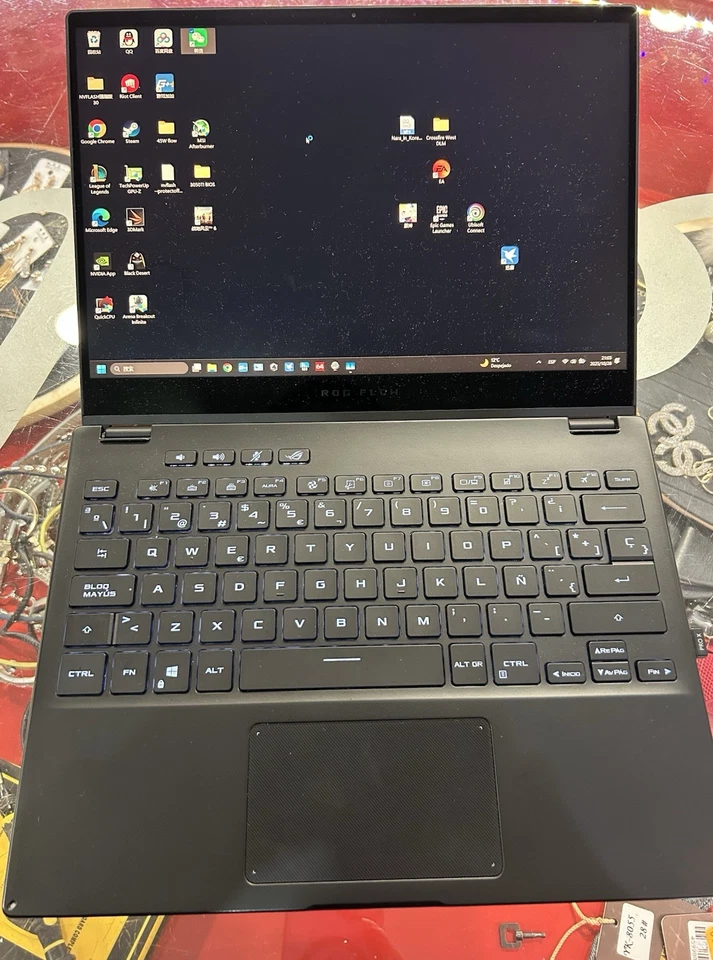 ASUS ROG Flow X13 Laptop R9 5900HS RTX 3050Ti, 120hz 16GB 512g SSD portatil - Immagine 2 di 4