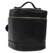 CHANEL Bicolore Vanity Cosmetic Pouch Leather Black Gold CC Auth yk18339