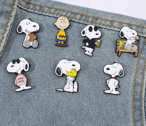 Snoopy Emaille Pin Anstecker Brosche: Hüte: Schals: Kleidung: Taschen - Bild 8 von 11