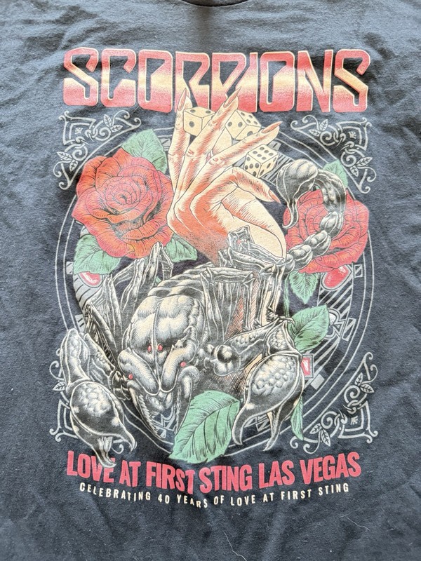 THE SCORPIONS Las Vegas ResidencyT-SHIRT love at first sting 2024size L &XL