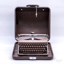 Vintage Triumph Durabel Typewriter Works Nuremberg A.G. With Case thumbnail