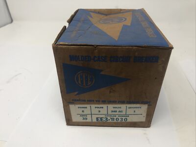 ITE MOLDED-CASE CIRCUIT BREAKER EE30B030 3POLE 240AC 30A - NOS