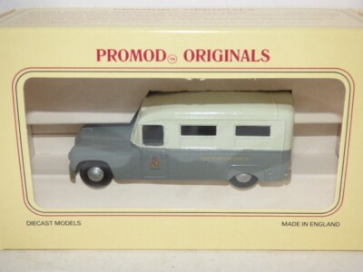 Promod Budgie Toys Daimler Ambulance Croydon Ambulance Service Limited Edition