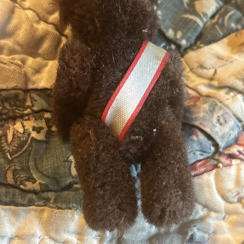 Schuco GERMANY Jointed Miniature 2 3/4" Berlin Tut Gut TEDDY BEAR w/Sash & Crown - Picture 9 of 9