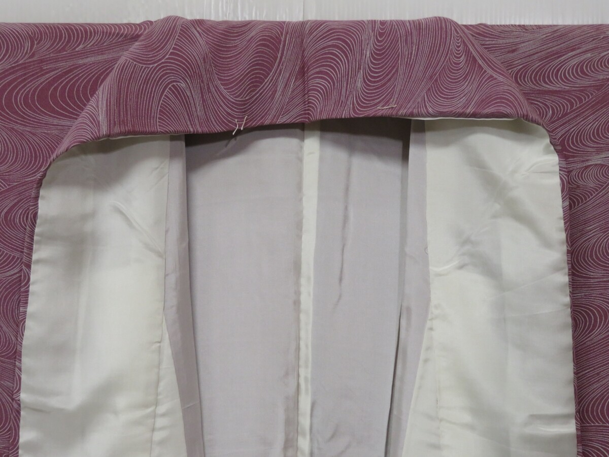 1613i06z930 Japanese Kimono Silk KOMON Light Purple Stream 1613i06z930 Japanese Kimono Silk KOMON Light Purple Stream