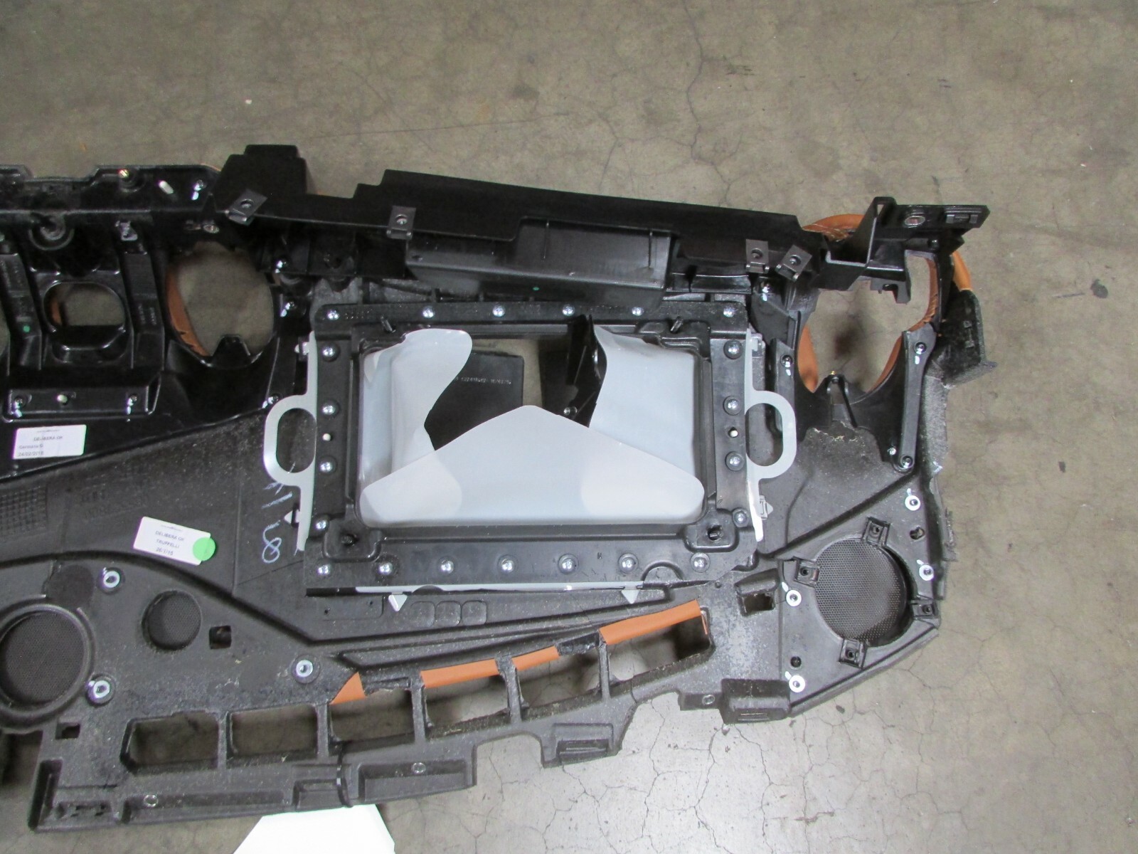 Ferrari California T, Dash Panel, Damaged / Deployed