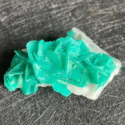 Natural Stone Antlerite Crystal Mineral Specimen Quartz Cluster Rock Healing