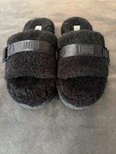 UGG Fluff Yeah Slide Black Sheepskin Platform Slippers Women s Size 10
