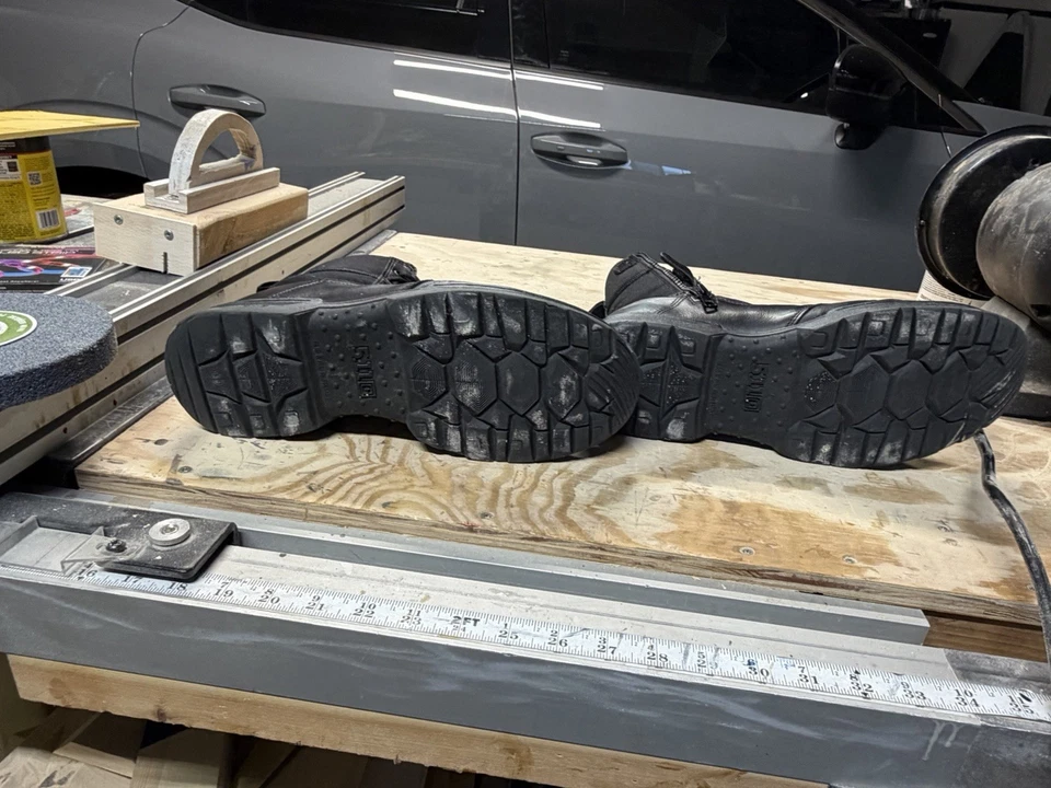 5.11 Botas tácticas para hombre 11.5 Foto 3 de 4