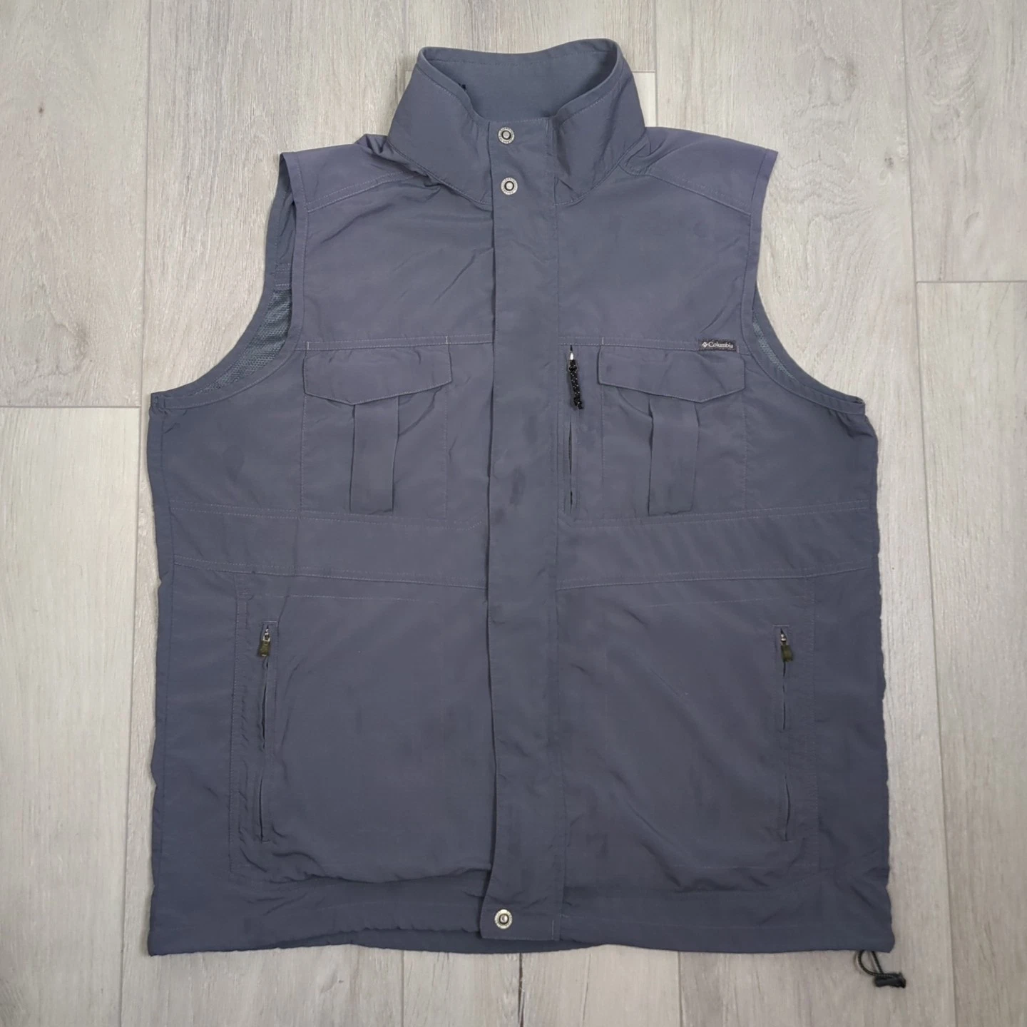 Columbia Fishing Vest Mens Extra Large Gray Utility Pockets Omni Shade Zip Snap