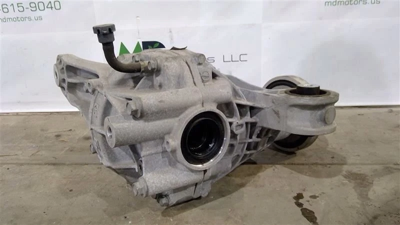 2016 - 2022 DODGE CHARGER RWD REAR CARRIER DIFFERENTIAL 68159836AF - Image 2 of 4