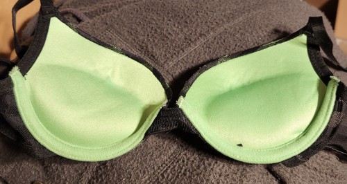 32a push up bra green and black striped mesh overlay brand on tag is unreadable - Picture 5 of 5