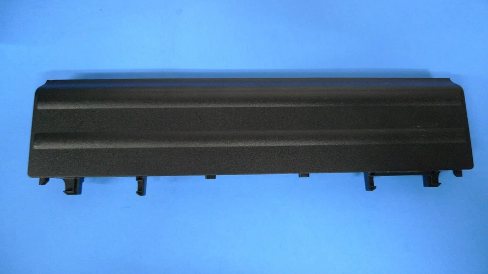 Batería genuina para computadora portátil Dell Latitude E5540 E5440 6 celdas 65WH VV0NF  Foto 2 de 3