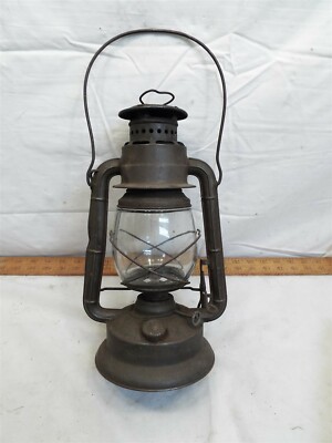 Antique Dietz Little Wizard Tubular Barn Kero Lantern Light Fluid Lamp NY Camp