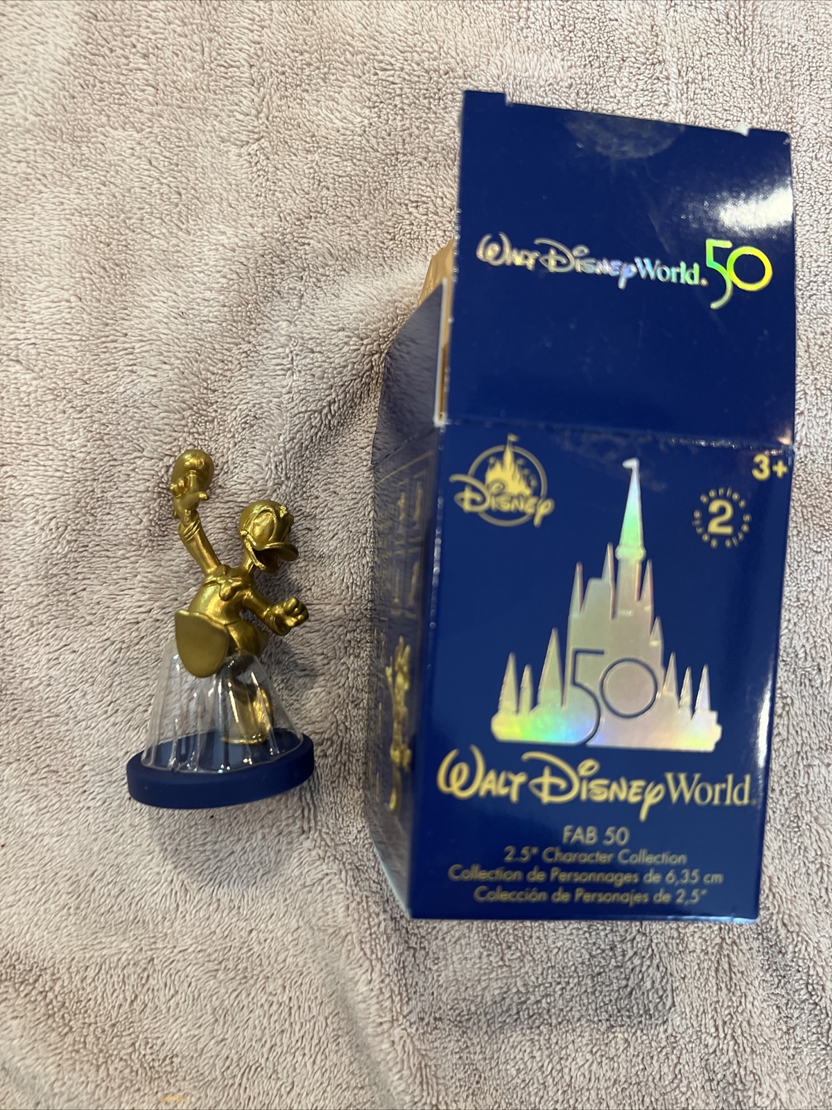 Donald Walt Disney World 50th Anniversary Fab 50 mystery figurine